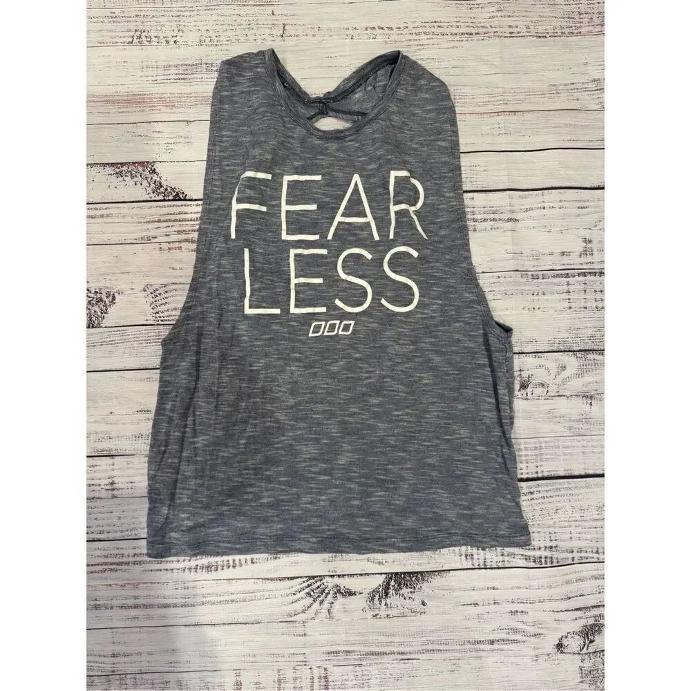 Lorna Jane Fearless tank top size medium excellent pre loved condition blue whit